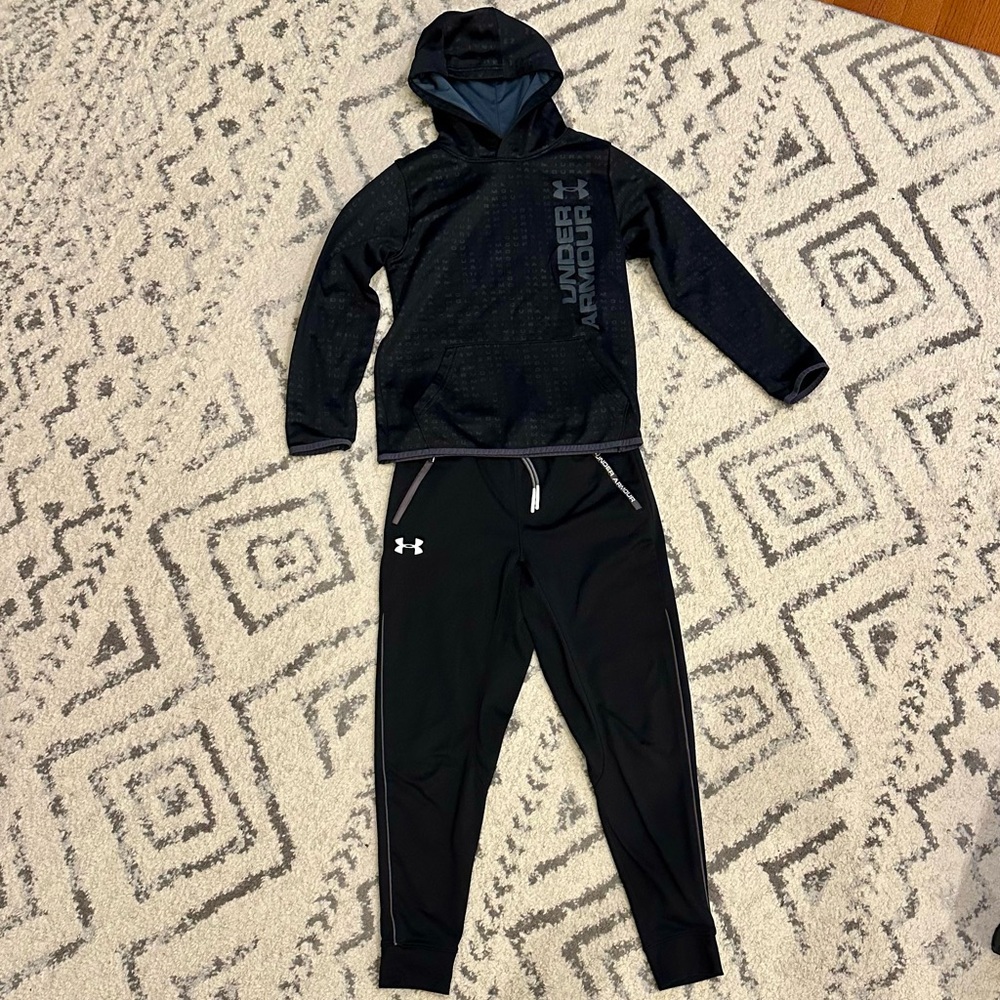 Under Armour Black Hoodie Set - Size YM